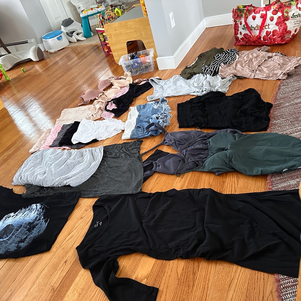 Best-Ever Maternity Bundle! $90 - image 2